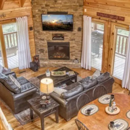 Villa Smokies Escape Hot Tub Community Pools